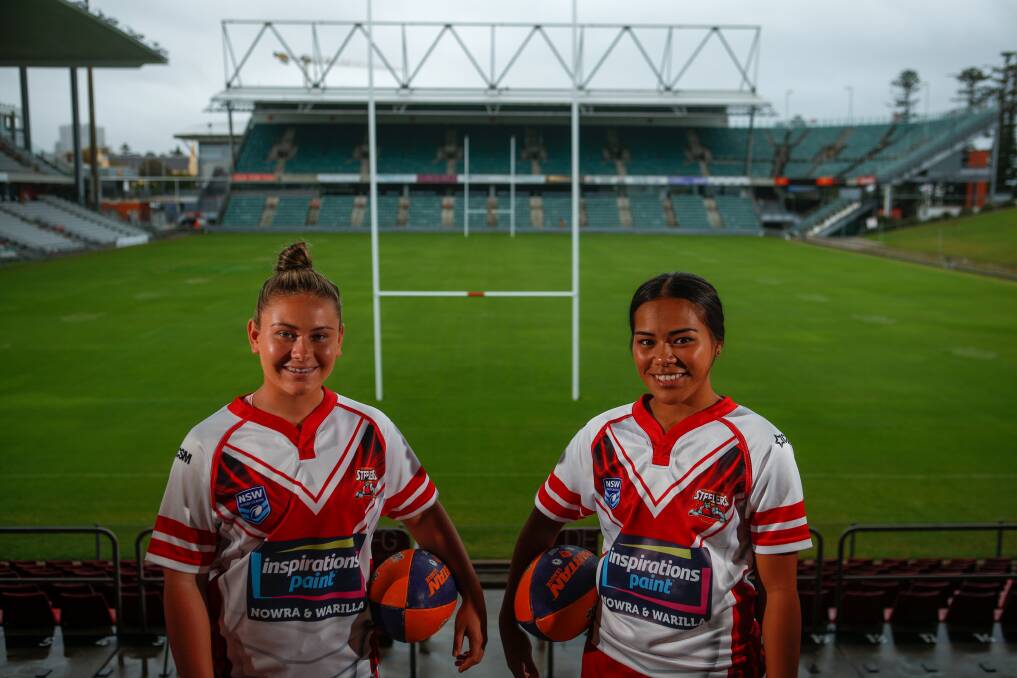 COMPELLING CASE:  Keeley Davis and Mikayla Malaki represented the Illawarra Steelers in the inaugural Tarsha Gale 9s competition in 2017. Picture:  Adam McLean