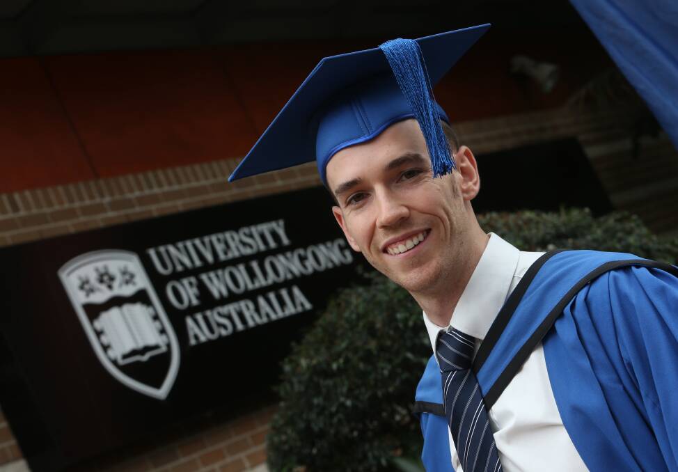 HIGH ACHIEVER: Lachlan Auld received the University Medal on Tuesday after graduating with a Bachelor of Laws (Ist class honours) and Bachelor of Commerce (distinction) degree. Picture: Robert Peet