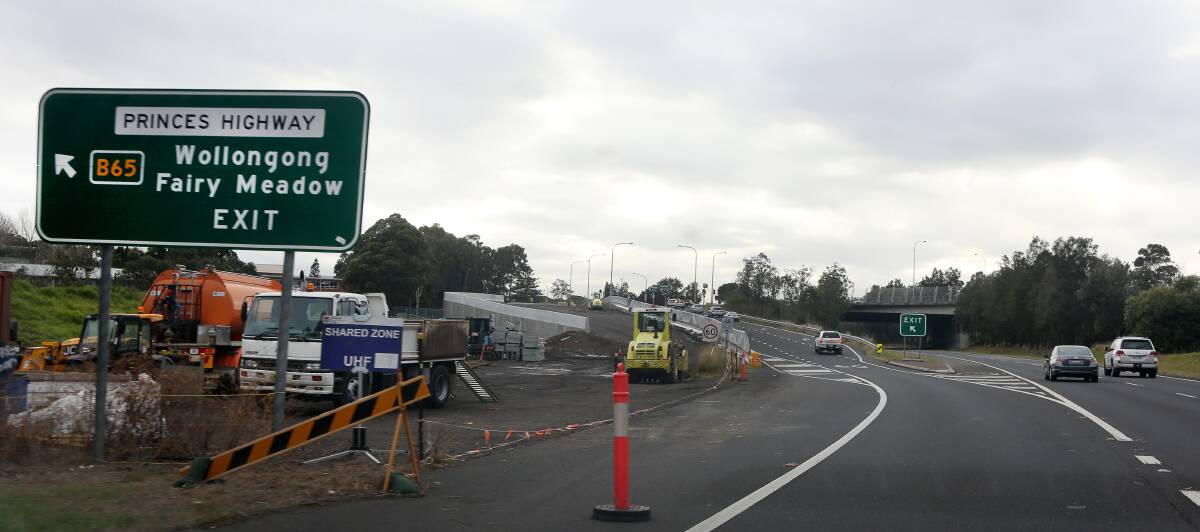 Major work on the upgrade to the North Wollongong interchange of Memorial Drive and the Princes Highway is taking place now until the end of August. Picture: Robert Peet