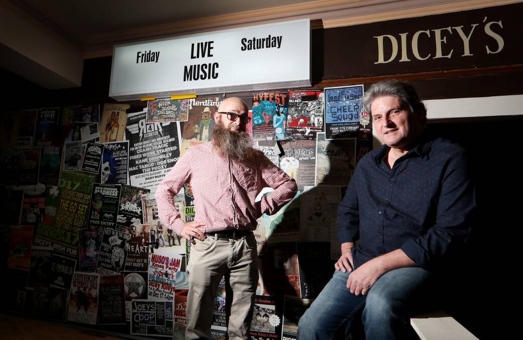 CALL OUT: Martin Henchion and Daz Giles are running the All Star Comedy Comp in search of the Illawarra's funniest people. The launch is at Ryan's Hotel, Thirroul, on August 31. Picture: Sylvia Liber