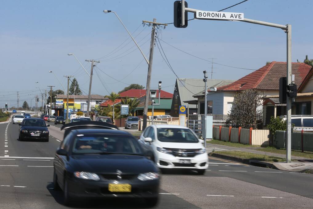 The red-light-speed camera along Windang Road racked up more than $1 million in fines over the last financial year. Picture: Robert Peet