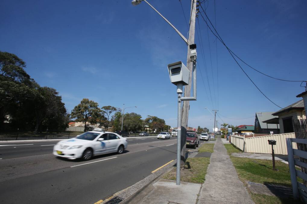 Two years after a speed limit fall along Windang Road a speed camera at the Boronia Avenue intersection is still catching hundreds of motorists each month. Picture: Robert Peet