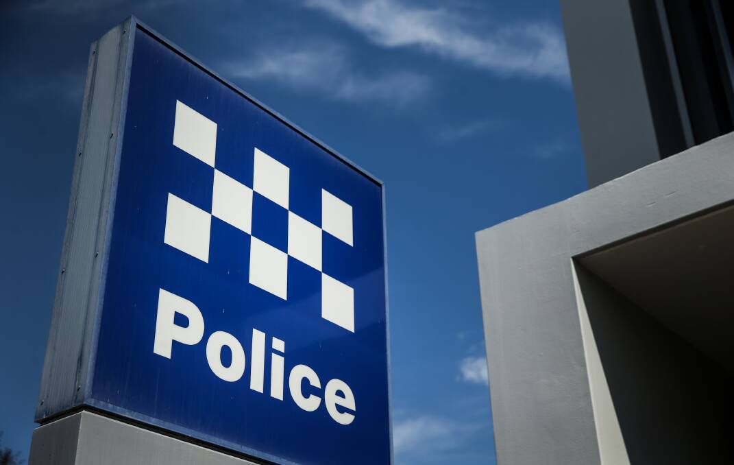 Port Kembla driver had ecstasy tablets and a knife, police allege