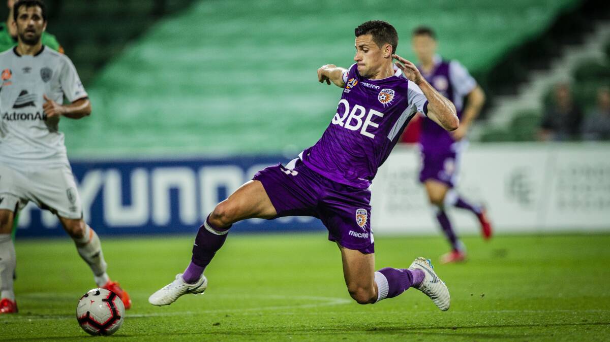 POTENTIAL: Glory attacker Joel Chianese stretches for possession in his side's win over Brisbane Roar at NIB Stadium. Picture: AAP Image/Tony McDonough