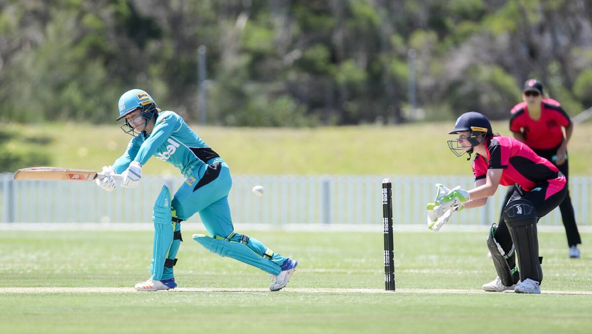 Safe pair of hands: Albion Park's Tahlia Wilson wicketkeeping for the Sixers at their recent North Dalton Park trial. Picture: Adam McLean.