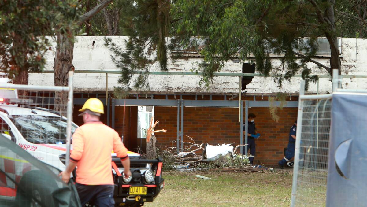 INCIDENT: A construction worker died after falling through the roof of this disused accommodation demolition site on UOW's Innovation Campus. Picture: Sylvia Liber