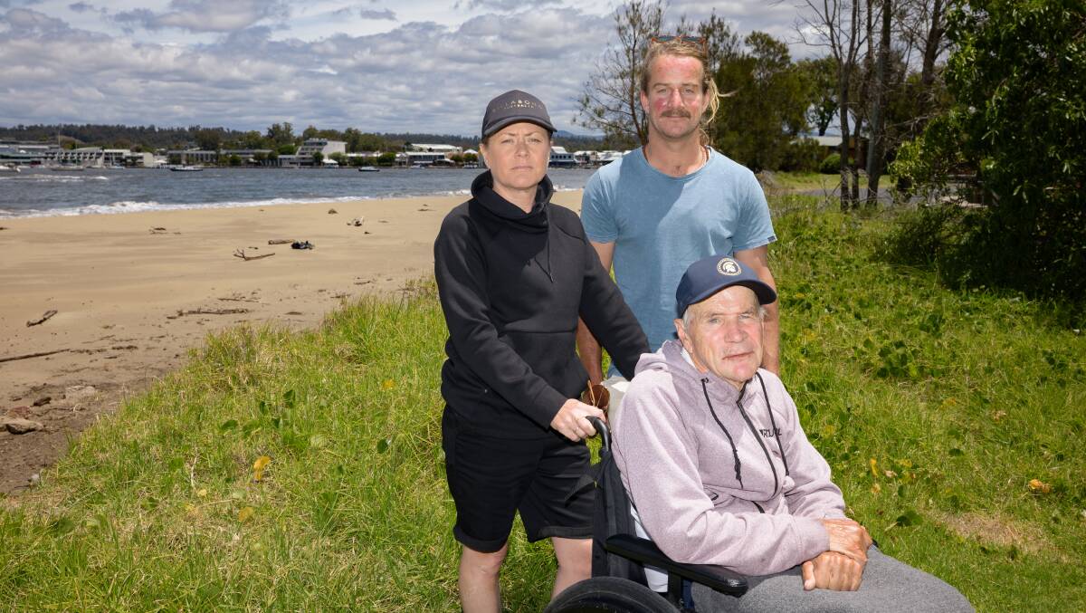 Wharf Road property owner Geoff Fielding, pictured with daughter Rebecca Wray and son James Fielding, said he was once able to land a microlight plane on the beach before much of it was lost to erosion. Picture by Sitthixay Ditthavong