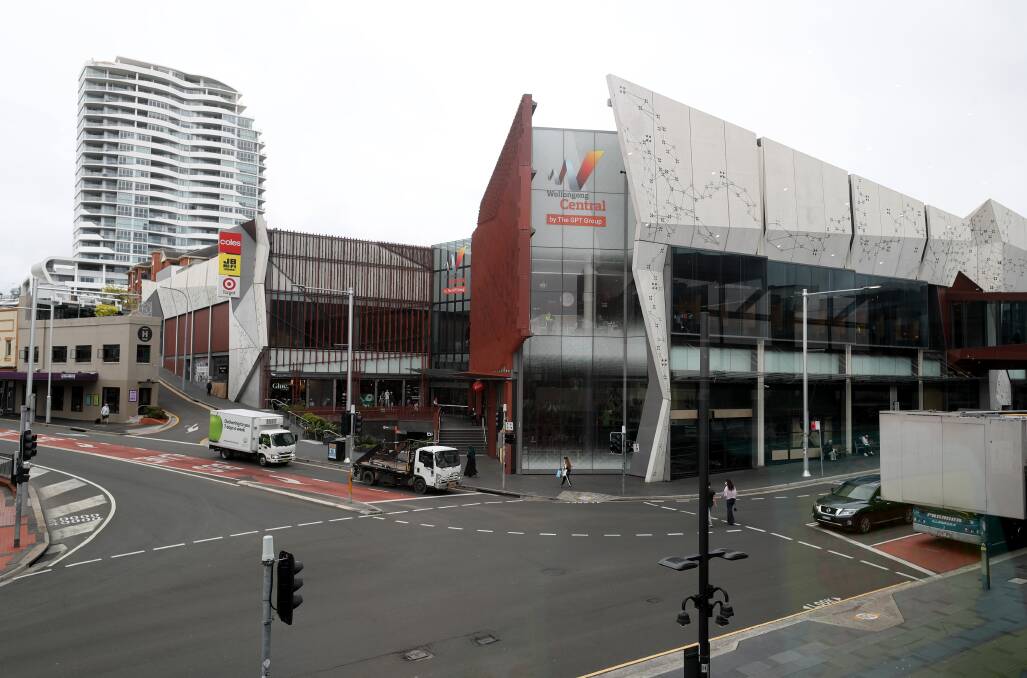 STAR ATTRACTION: GPT building the Wollongong Central shopping centre transformed the Keira St-Crown St junction in Wollongong. Picture: ROBERT PEET.