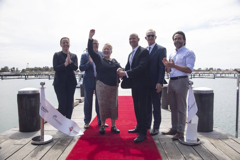 Shellharbour mayor Marianne Saliba and Frasers Property CEO Anthony Boyd officially open the marina and waterfront precinct. Picture: Supplied