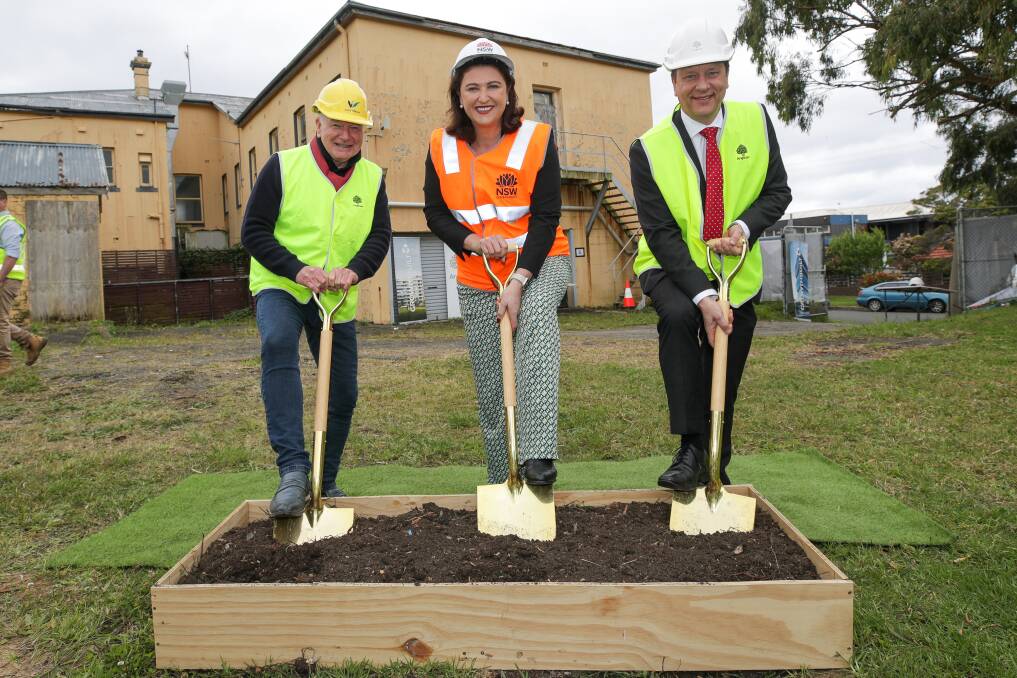 Wollongong Lord Mayor Gordon Bradbery, Minister for Families and Community Natasha Maclaren-Jones and Wollongong MP Paul Scully ahead of the start of work on the hotel. Picture by Adam McLean.