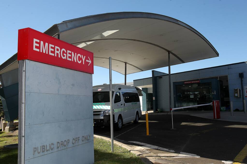 A Nowra man said staff at Shoalhaven Hospital discouraged him from coming to the hospital for testing for COVID-19 on Sunday night.