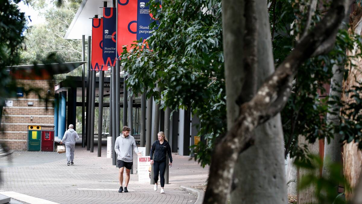 University of Wollongong has confirmed online course delivery will continue for the remainder of Semester 2 and Trimester 3 due to COVID-19 lockdowns. Picture: Anna Warr