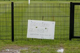 The ground closed sign has unfortunately gone up on all council-run sporting grounds in Shellharbour and Kiama. Picture by Anna Warr