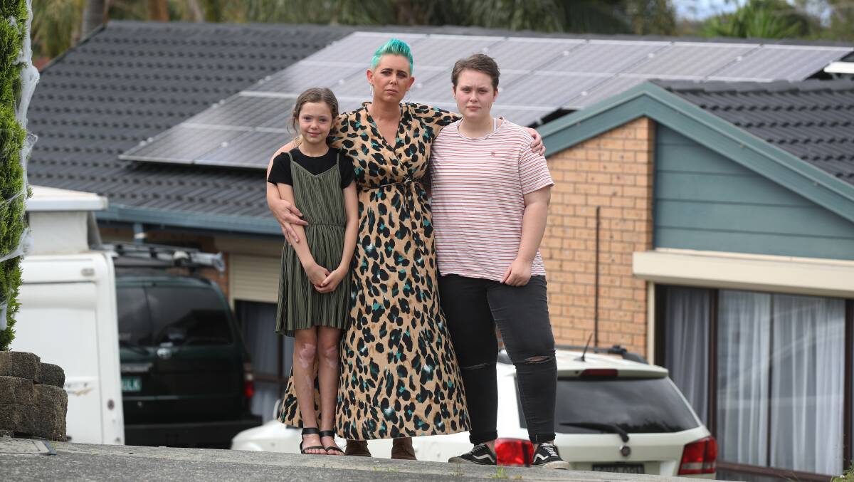 Ella Simpson, Tricia Simpson and Ebony Simpson at their Albion Park home. Picture: Robert Peet