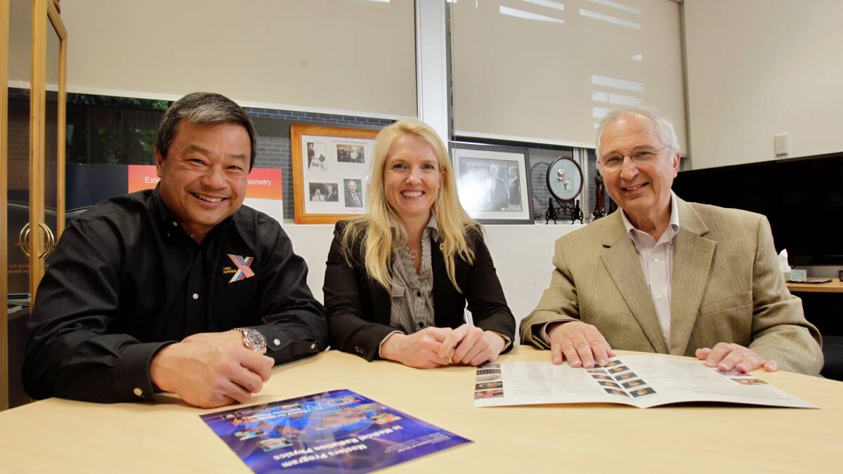 MEETING: Former NASA astronaut Dr Leroy Chiao, NASA certified Master Science teacher Jami Sunkel and UOW Professor Anatoly Rozenfeld. Picture: Adam McLean