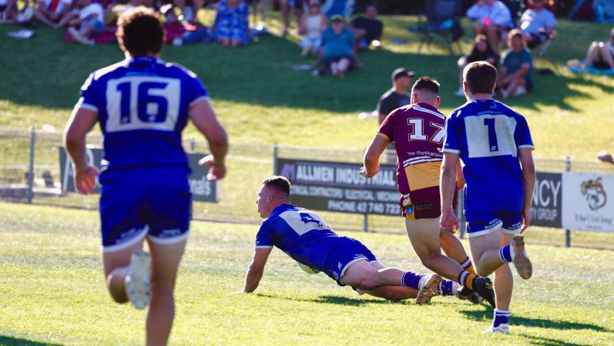 Hamish Holland scores for Gerringong. Picture by Anna Warr