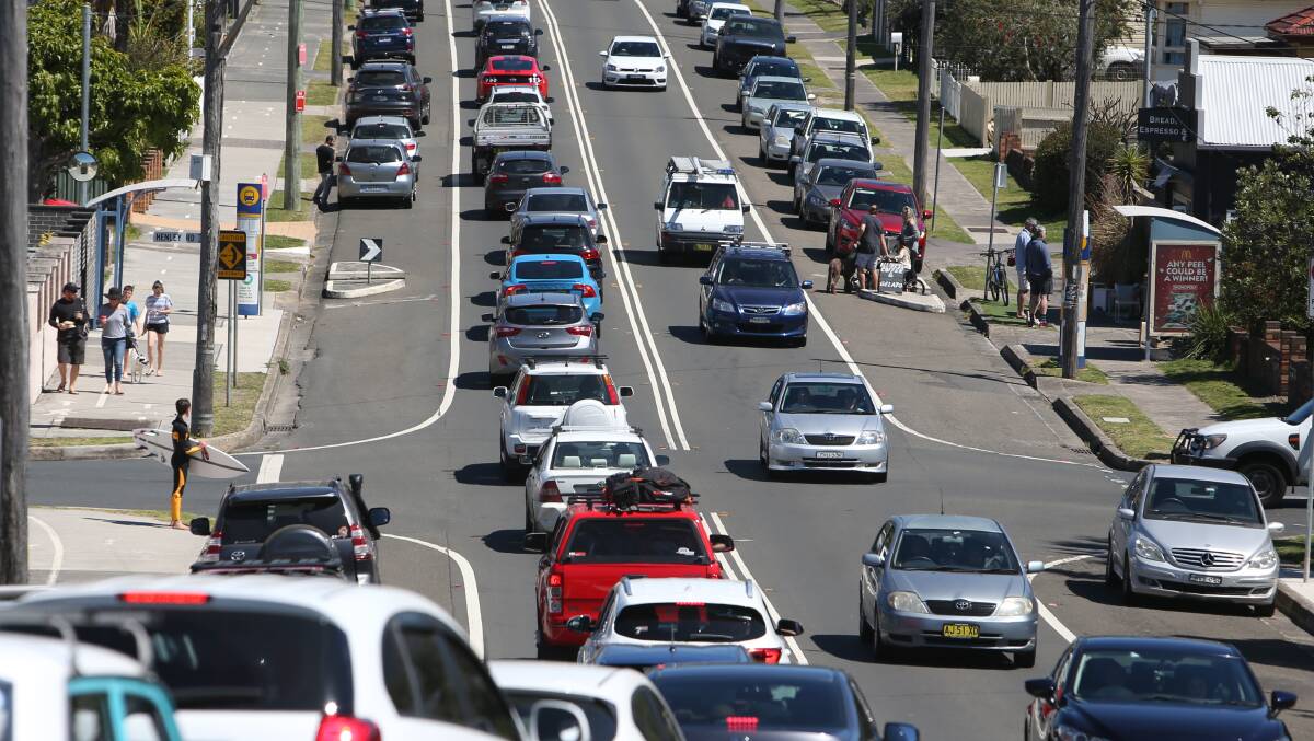 Traffic: Lawrence Hargrave Drive at Thirroul. Picture: Adam McLean