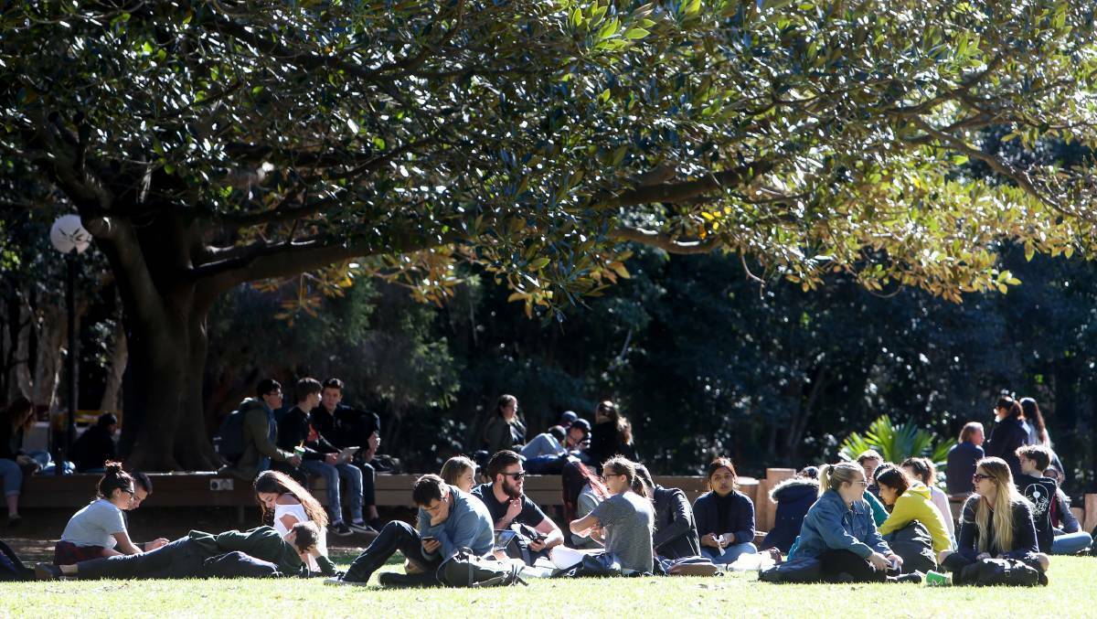 UOW scholarship scrap resolved but student leaders not happy