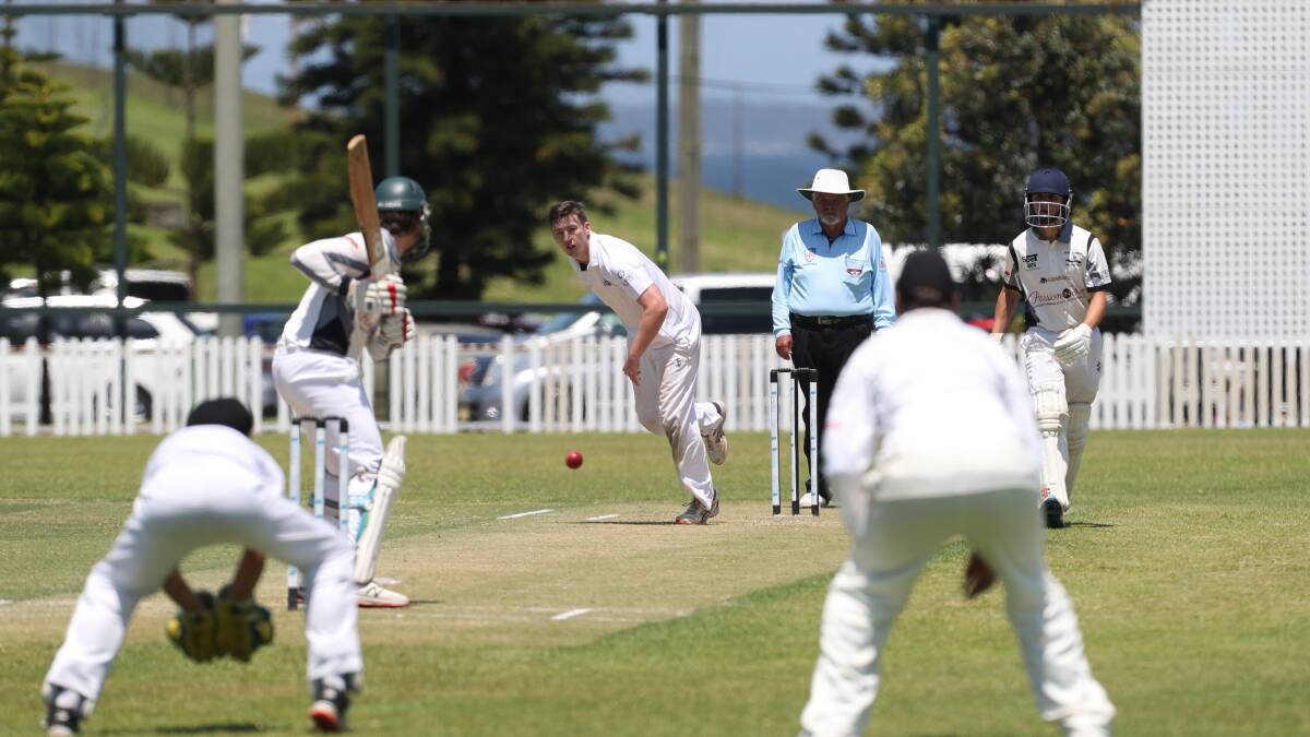 Balgownie bowler Lucas Leonard bowls to a Port Kembla batsman during their clash at King George Oval on Saturday, November 12. Picture: Robert Peet