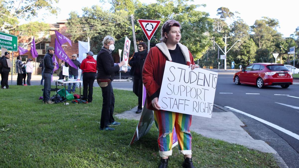 UNIFIED SUPPORT: University of Wollongong students are supporting staff in their calls to reinstate the Academic Senate and will hold a rally on May 12. File Picture: Adam Mclean