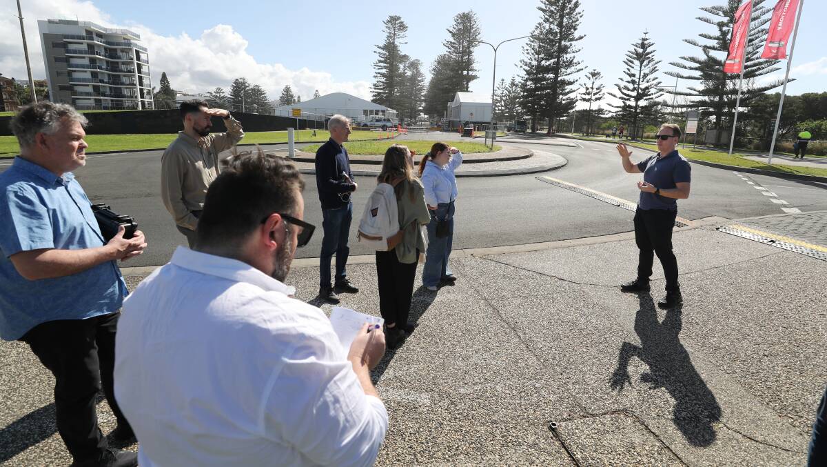 Media are briefed on the layout of the 2022 UCI Road World Championships course. Picture: Robert Peet
