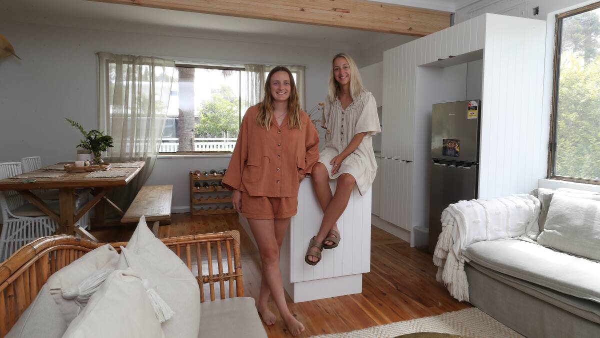 RENOVATIONS: Georgia Matts and Kate Walton inside their renovate Woonona home they bought in July. Picture: Robert Peet