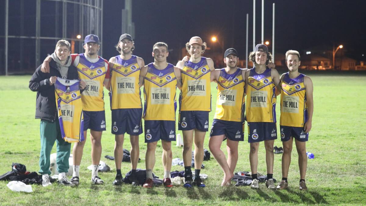 Dapto Canaries have tapped off their title defence in style, taking care of Corrimal Cougars in Round 1 of the Wollongong Touch Premier League.