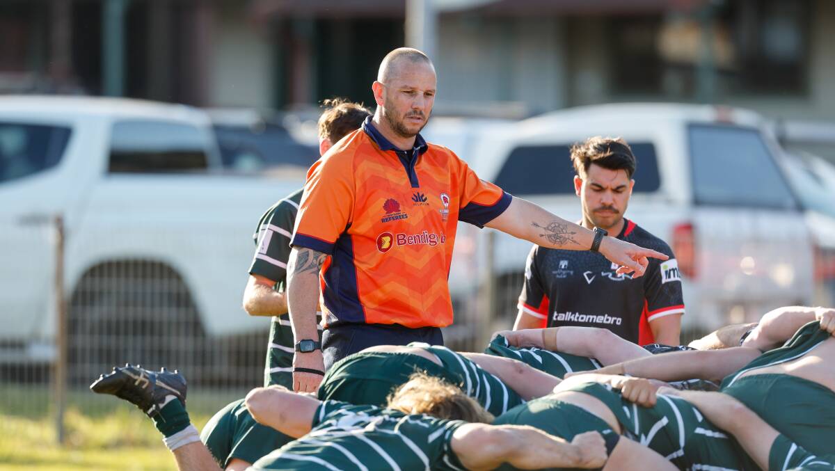Glen Packer refereeing the Tech Waratahs v Shamrocks rugby game at Saunders Oval on July 22. Picture by Anna Warr
