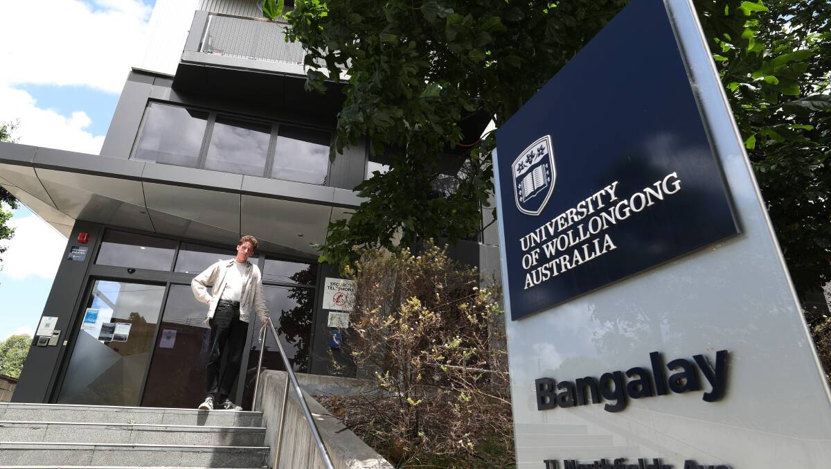 CONCERNS: The alienated experience of online study has taken a toll on University of Wollongong student Seam McLachlan. Picture: Robert Peet.