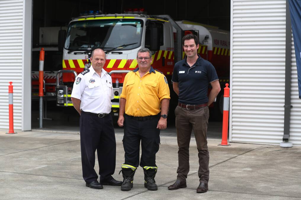 SERVICES AVAILABLE: (Left to right) Matthew Reeves, Illawarra district officer for the RFS; John Bourke, Illawarra aviation support co-ordinator for the RFS and John Bale from Fortem Australia at Monday's launch. Picture: Robert Peet