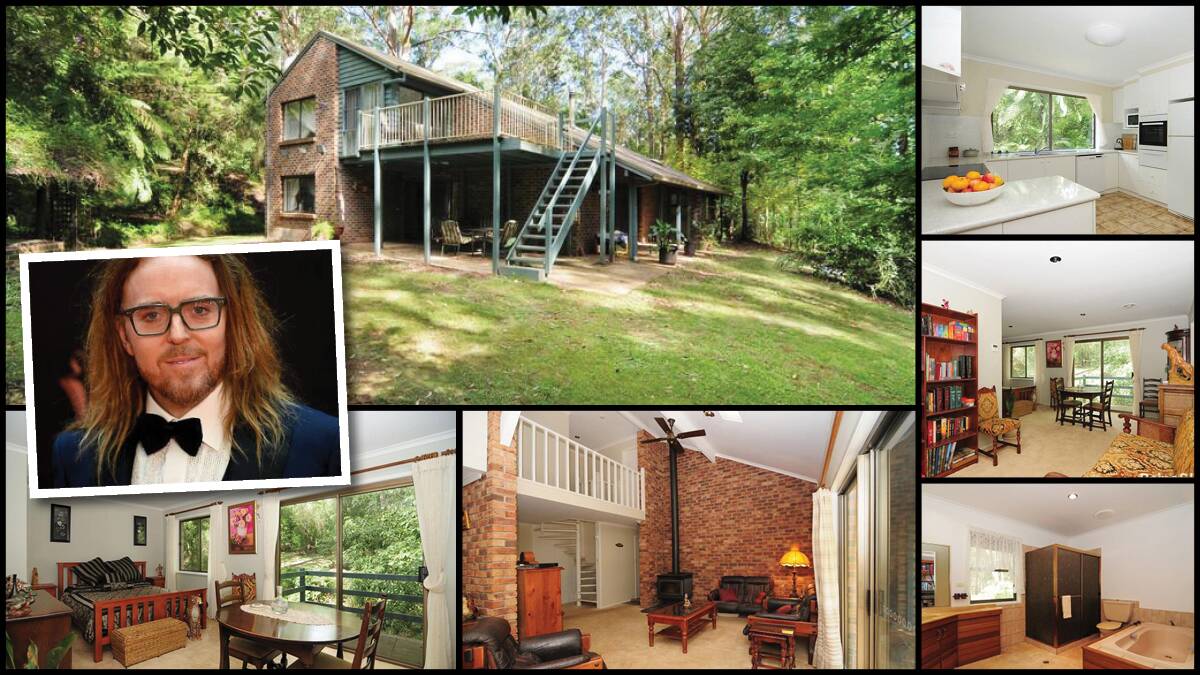 Tim Minchin and wife Sarah recently purchased a home in Kangaroo Valley. 