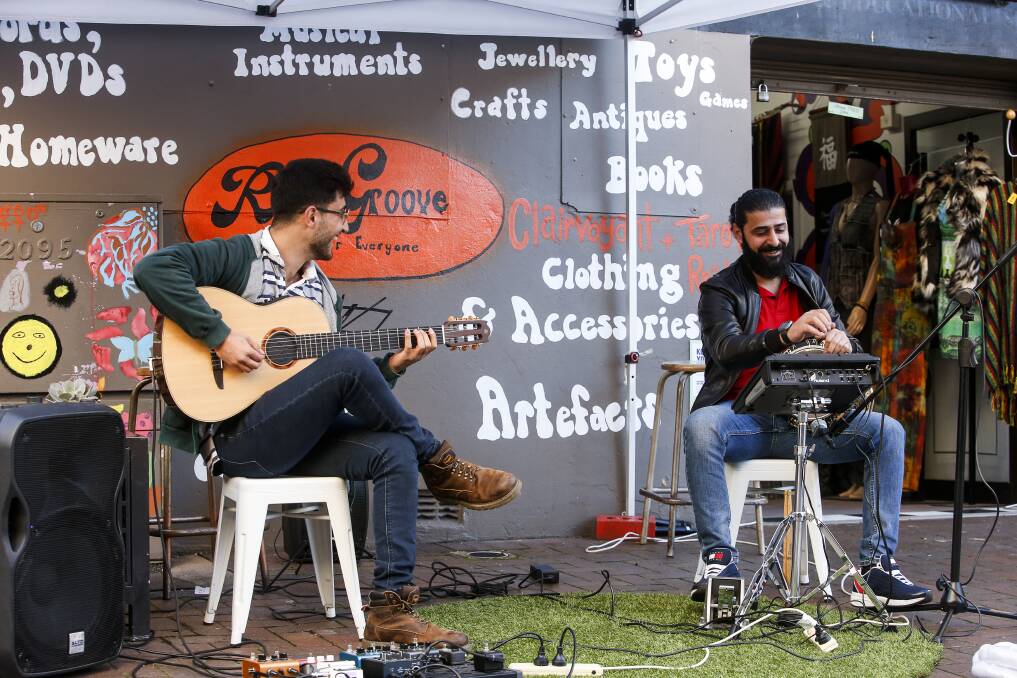 Live music a hit with audiences in Globe Lane on Sunday