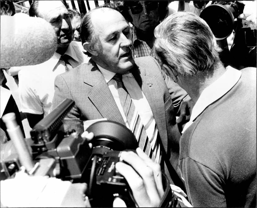 POLITICIAN: Laurie Kelly during a demonstration by South Coast miners outside Parliament House in 1984. Picture: Bruce Milton Miller/Fairfax Media