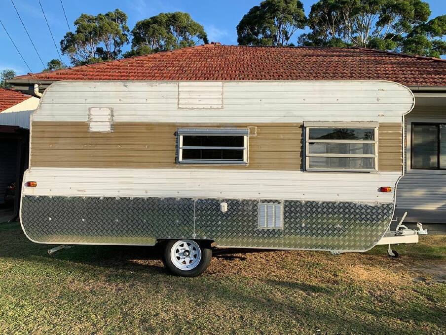 Wollongong couple turns rusty old caravan into holiday heaven