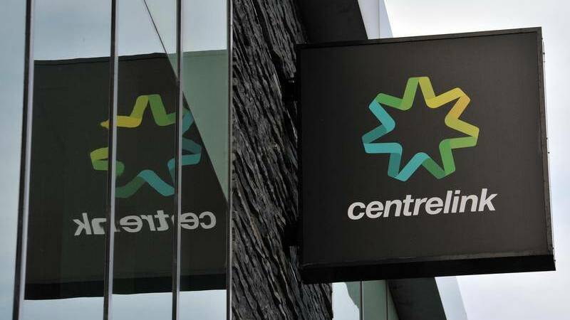  A senate committee in Sydney has been hearing about the personal struggles of people on Newstart.
