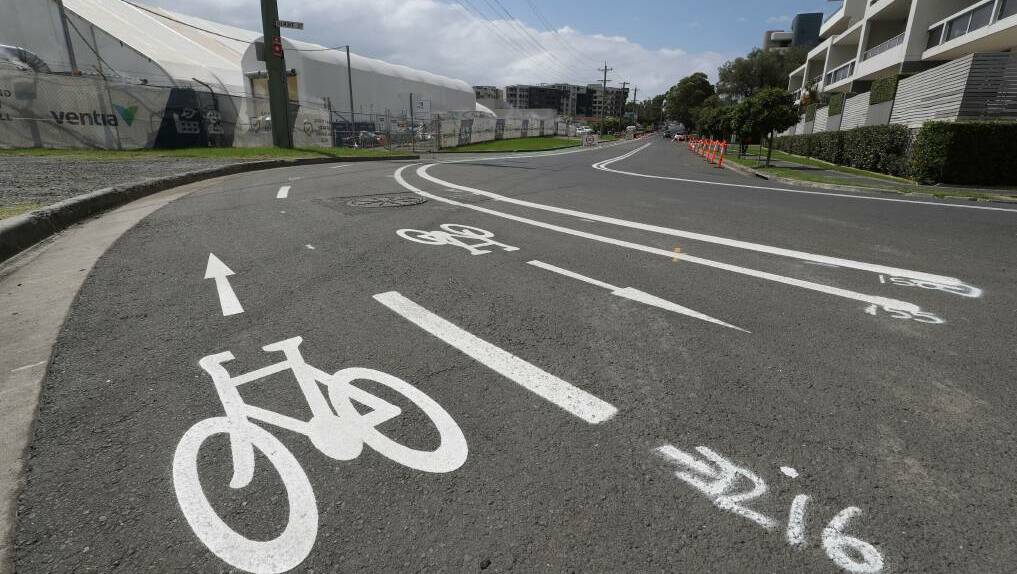 The new Smith Street cycleway gets the thumbs up from retired town planner David Winterbottom.