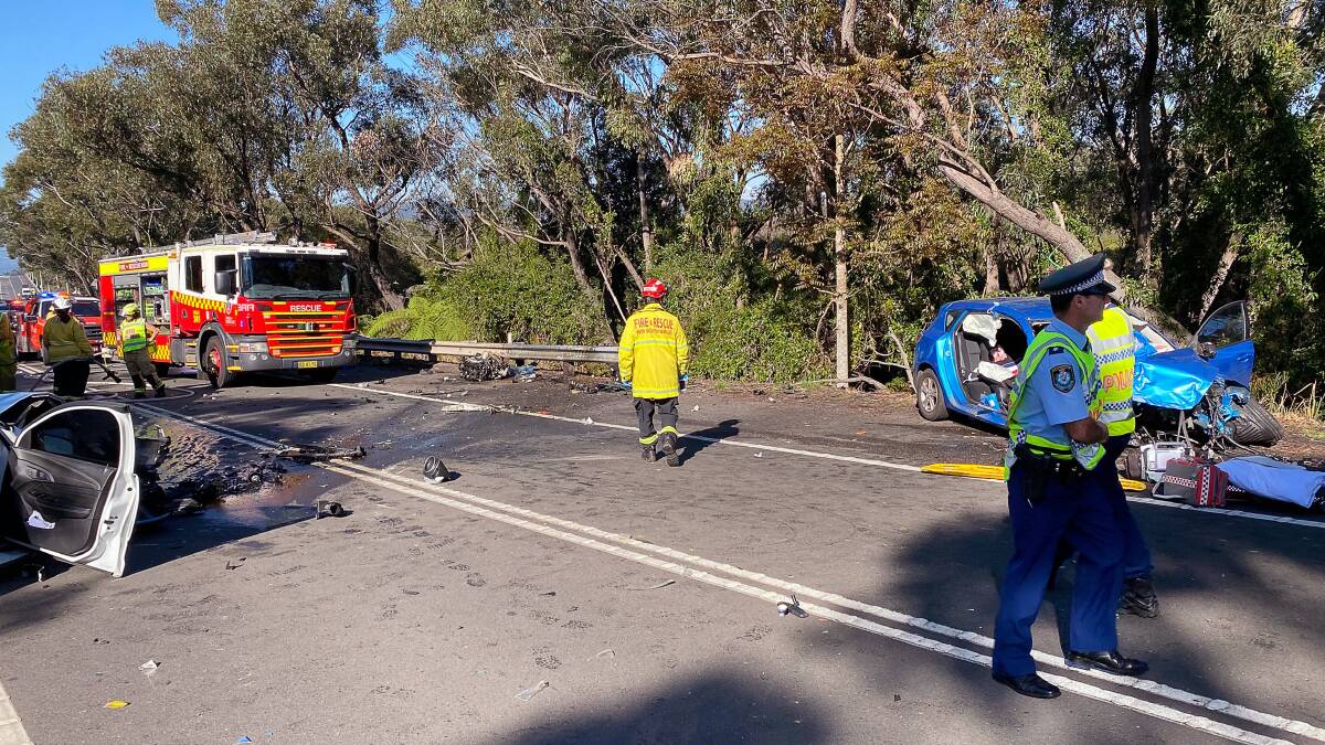 Appin Road reopens after high-speed crash at Cataract