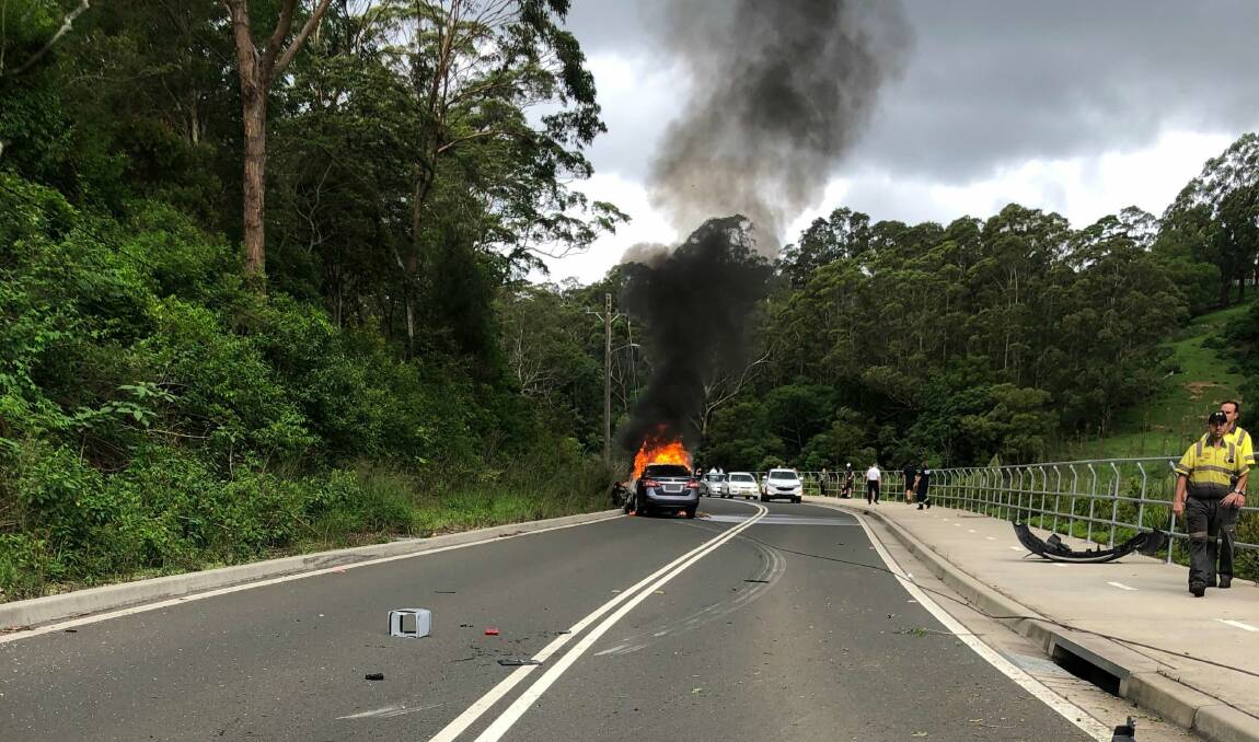 A man has died after his car became engulfed in flames at Mount Kembla on Friday. Photo: supplied