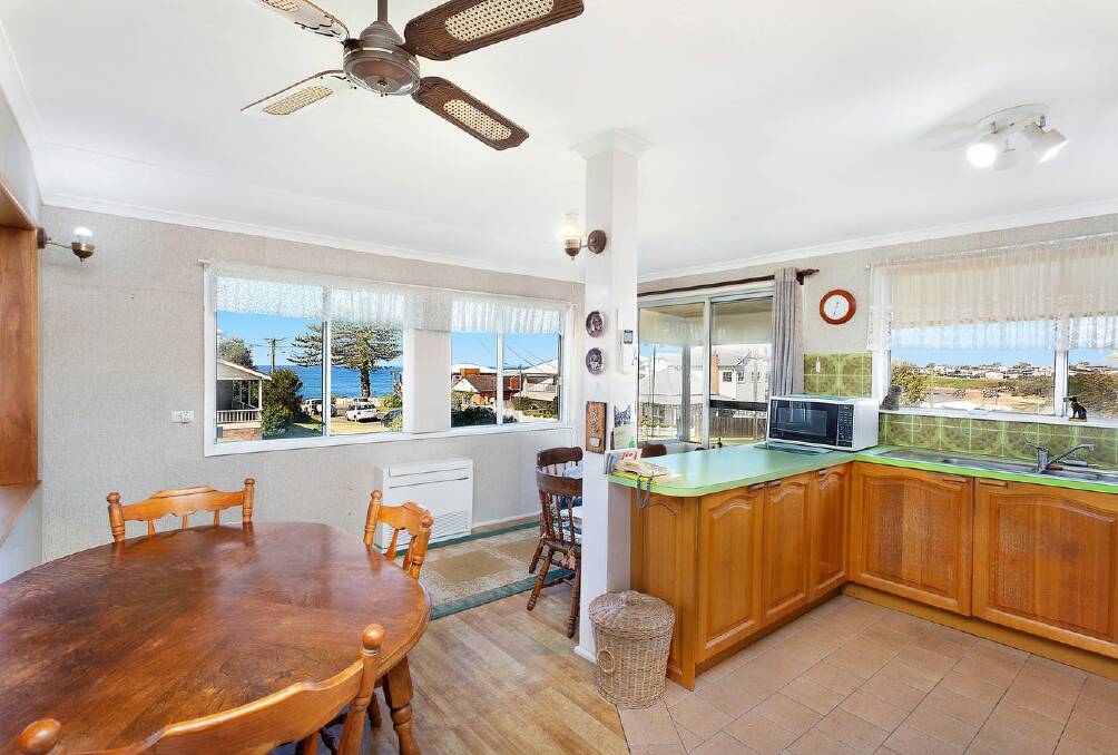 Penrith couple scoops up Thirroul charmer for $2.9m ahead of auction
