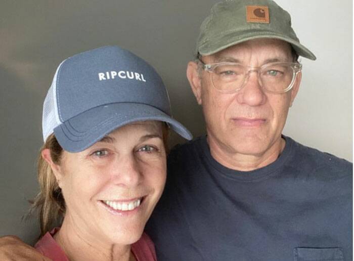 Tom Hanks and Rita Wilson take a selfie from a Queensland Hospital isolation unit. Photo: Twitter