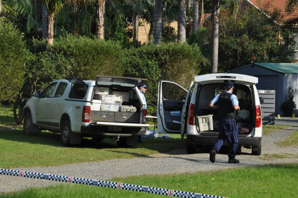 Man dead, two arrested after stabbing near Batemans Bay