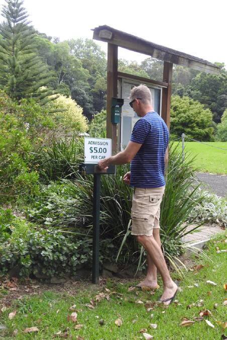 A video tour of the majestic Wollongong garden tucked under Mount Keira