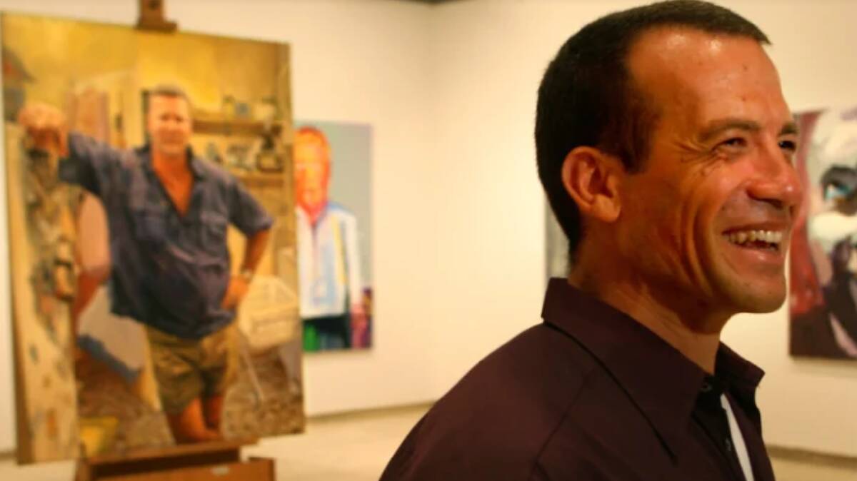 Beloved colleague: Michael Mucci with his award-winning portrait of Scott Cam in 2006.
Photo: Jim Rice