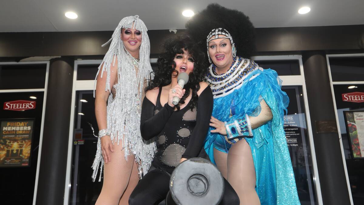 Tora Hymen, Vanity and Felicity Frockaccino assisting with selfies outside the Steelers Club ahead of Tuesday night's Cher concert. Picture: Sylvia Liber