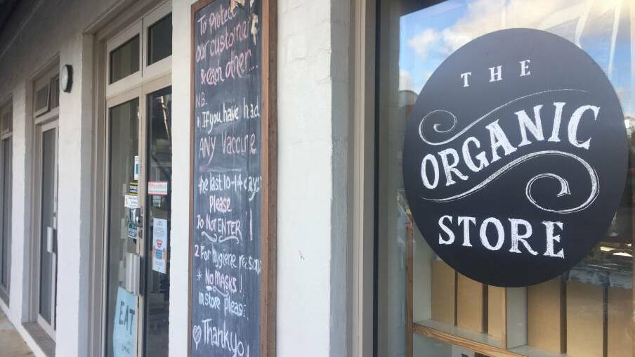 Police attended the Organic Store in Bowral following reports. Photo: Michelle Haines Thomas