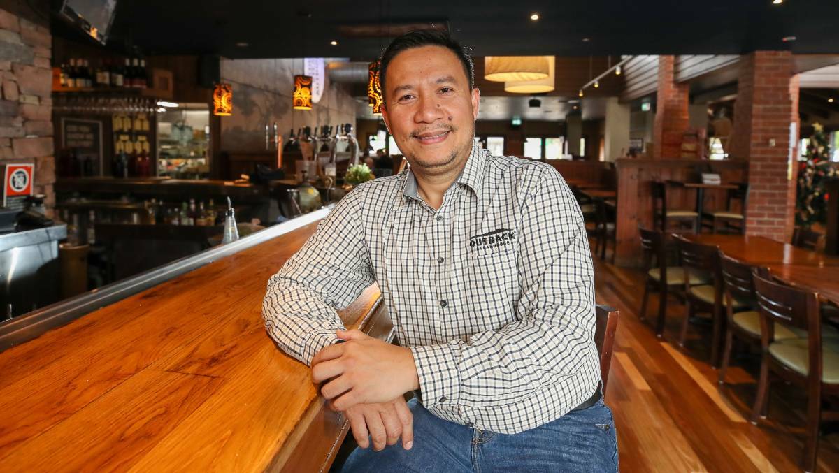 Donald Tenorio at his Outback Steakhouse restaurant in 2021.