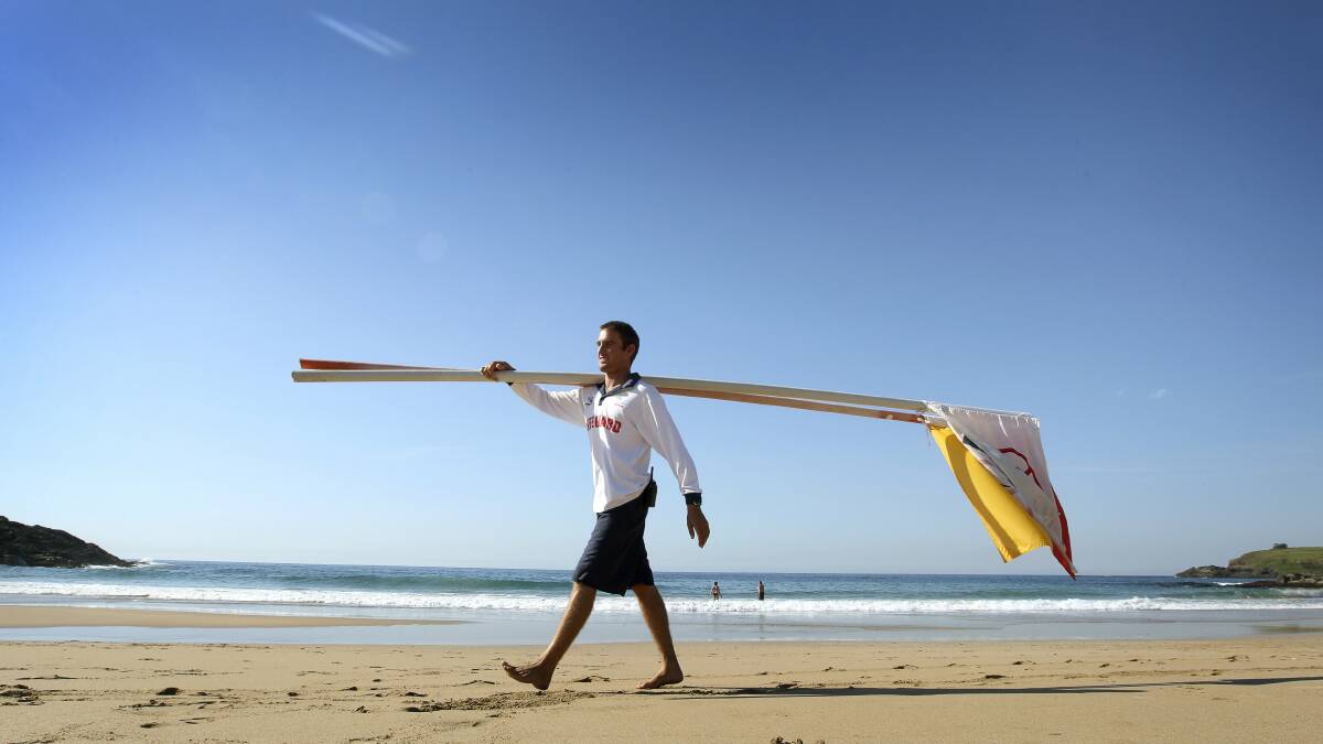 Wollongong City Council has extended Lifeguard hours on some beaches Friday.