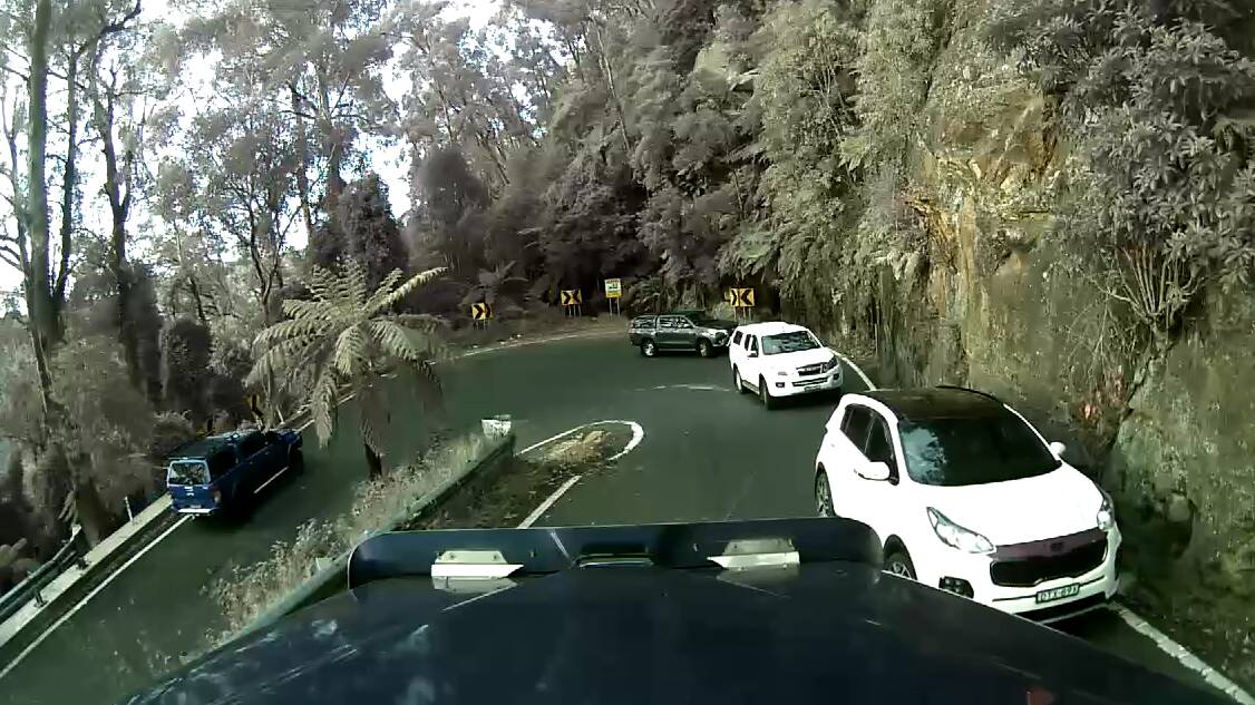 Dash cam shows truckie's heated confrontation on Macquarie Pass