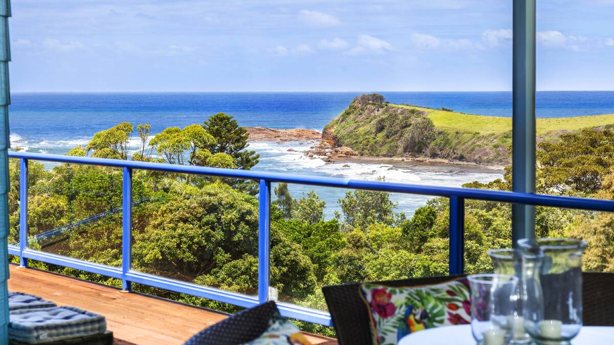 Check out this former prime minister's new weekend getaway