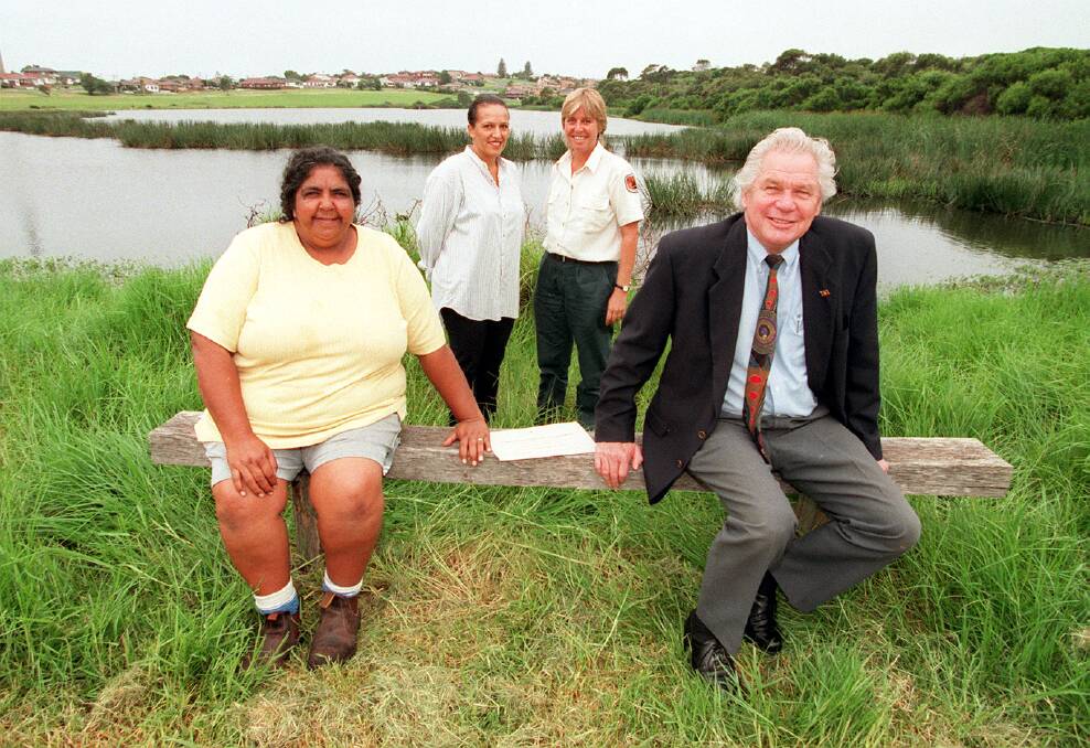Lorraine Brown and Col Markham with Errolyn Strang and Tina Bain at the lagoon in 1999. The idea to fix Coomaditchie was first bandied about in 1992 by Aunty Narelle and Aunty Lorraine, fellow TAFE students, their teacher Tina Bain and local residents.